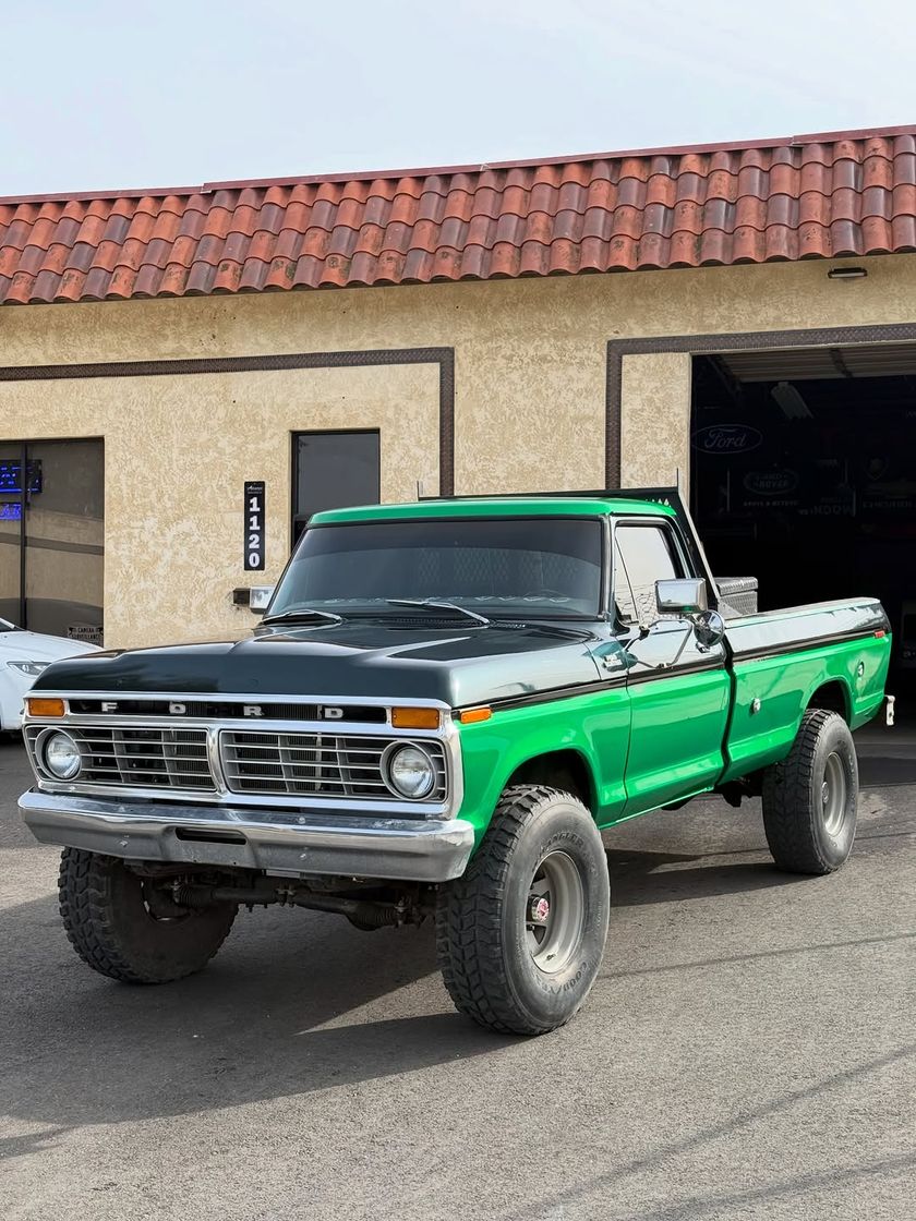 Ford F-Series by Sheer Auto Styling, Santa Maria